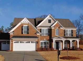 9901 Silverling Dr, Waxhaw, NC 28173