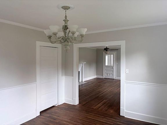 5th image of 109 Calhoun St