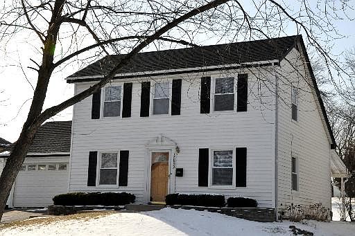 1st image of 17652 S Sycamore Ave