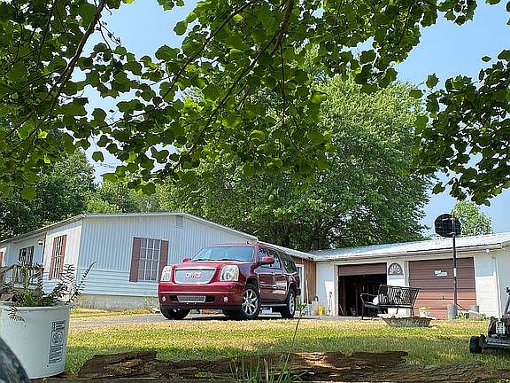 4th image of 14020 N County Road 475 E