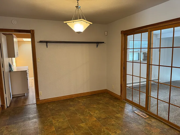 15295 Toll Rd — Photo 12