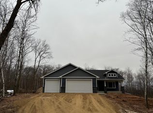 333 238th St, Osceola, WI 54020