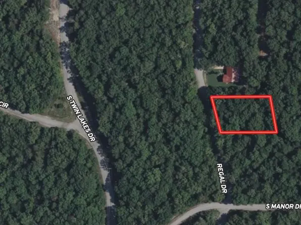 302 Regal Ln, Horseshoe Bend, AR 72512