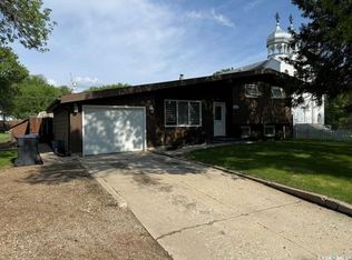 136 Windsor Ave, Kamsack, SK S0A1S0