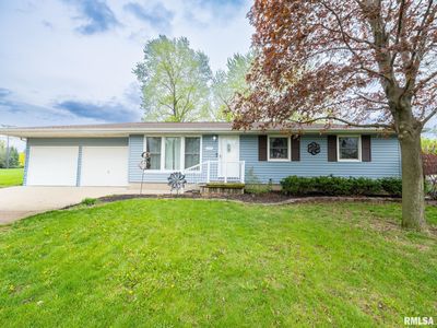 300 Daniel Pkwy, Washington, IL, 61571