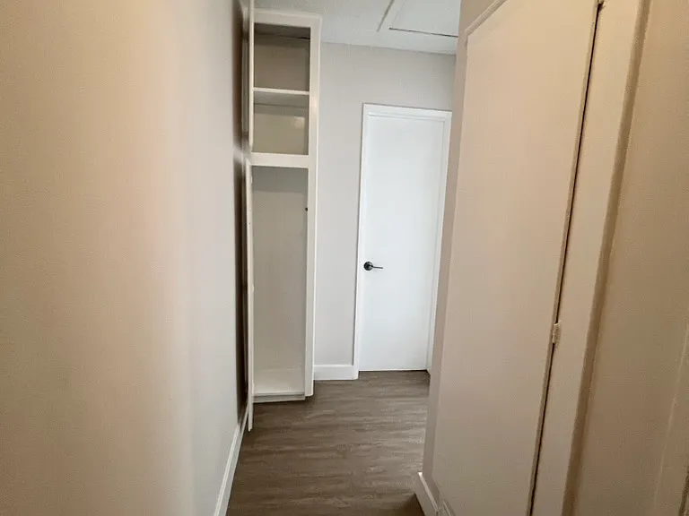 726 N Alfred St #6 — Photo 8