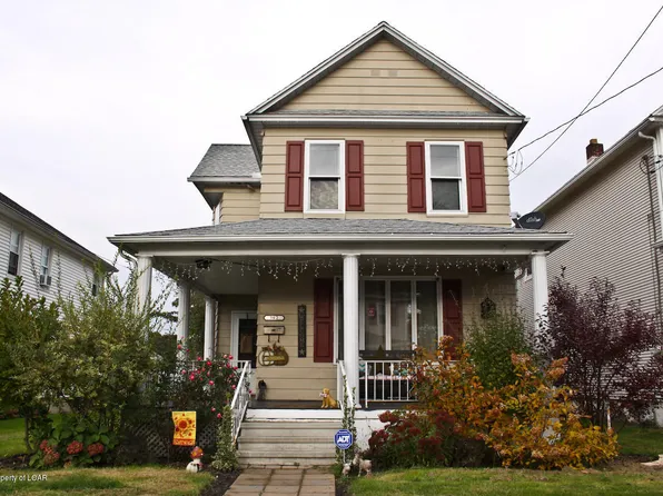 362 Susquehanna Ave, Wyoming, PA 18644