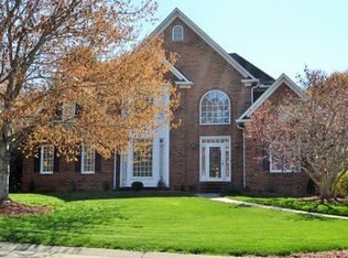 8360 Lismore St, Clemmons, NC 27012