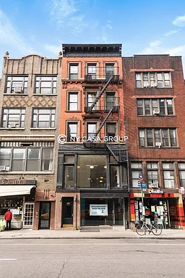 Rented by NY Casa Group | media 16