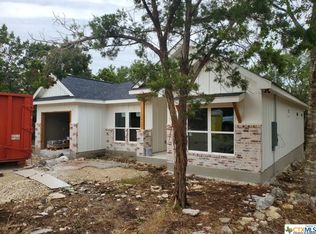 1678 Sorrel Creek Dr, Canyon Lake, TX 78133