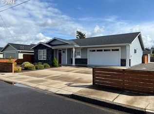 1620 18th St, Florence, OR 97439