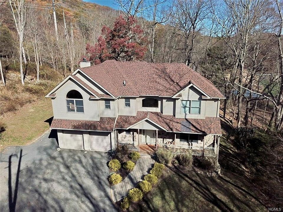 1st image of 54 Mountain Ave