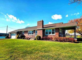 1937 Beck Mill Rd, Hanover, PA 17331