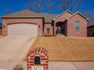 9424 Oak Forest Ln, Sherwood, AR 72120