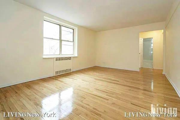 Rented by Living New York | media 9