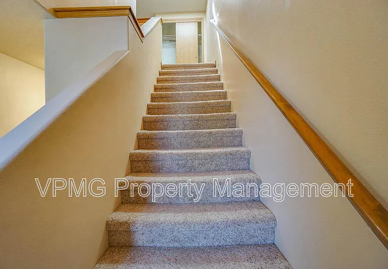 5502 NE 89th Ave — Photo 23
