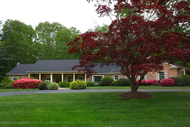 1st image of 7509 Royal Oak Dr