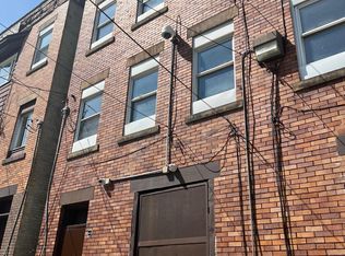 2031 De Ruad St FLOOR 1, Pittsburgh, PA 15219