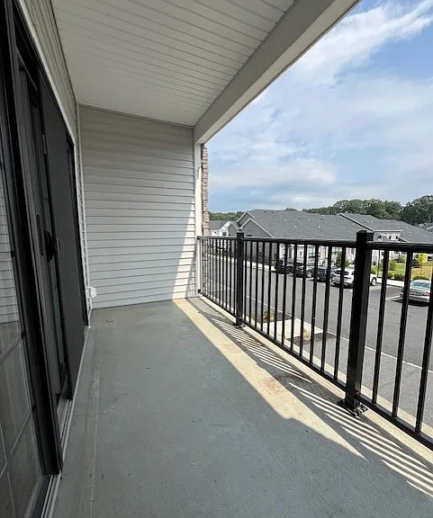 46 Whitney Ave #46 — Photo 8