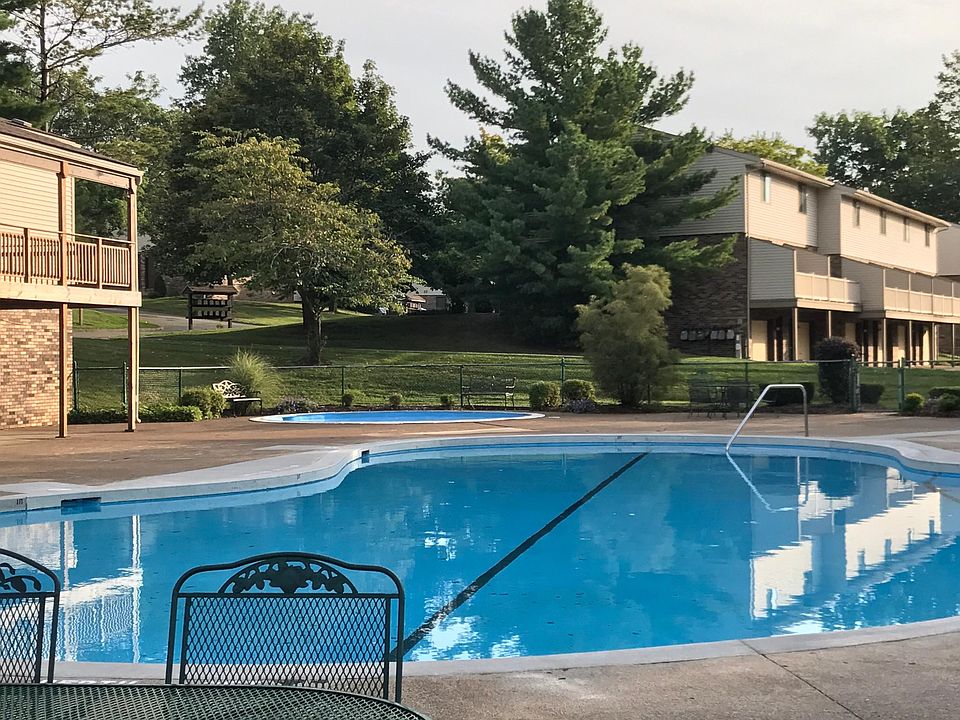 2nd image of 2968 Willowood Dr