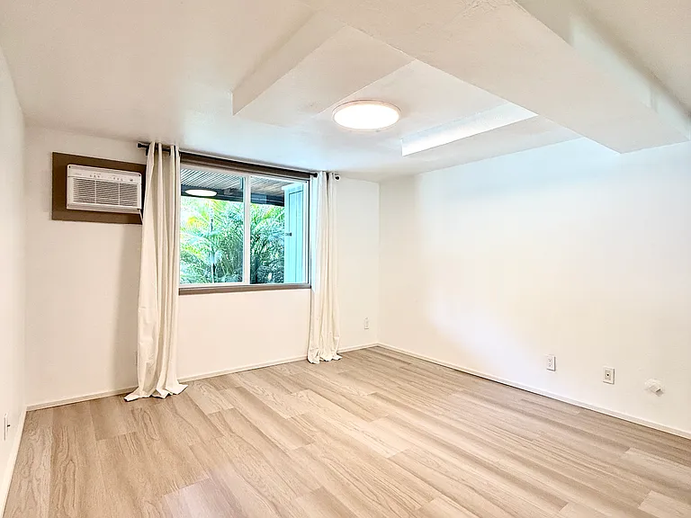 4901 Kalanianaole Hwy — Photo 12