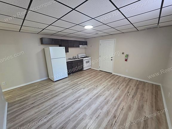 3rd image of 3501 Fir St APT 103