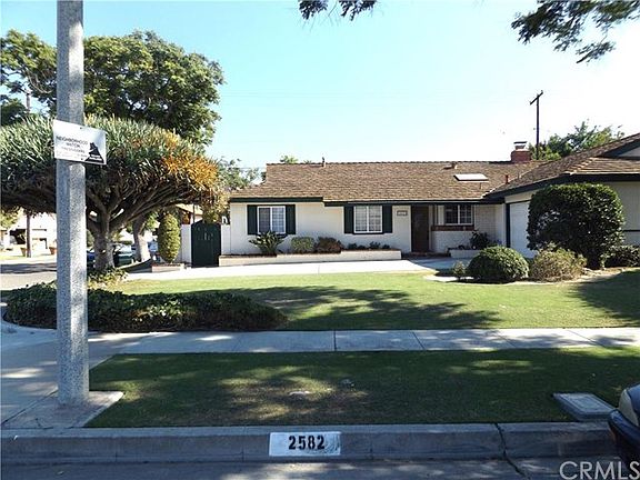 2nd image of 2582 E Seville Ave