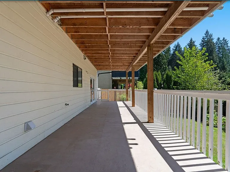 707 Braemar Rd E — Photo 20