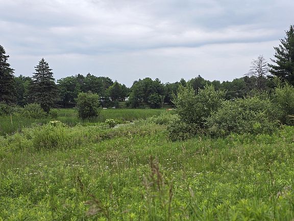 5th image of 6172 Lake Dr