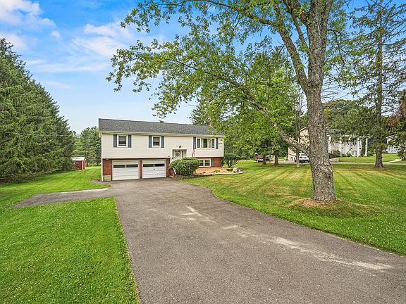 5th image of 624 Pollard Hill Rd