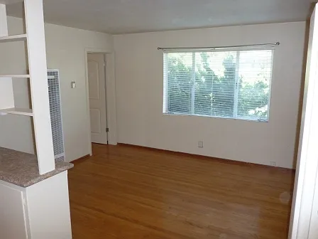 4151 Emerald St #5 — Photo 3