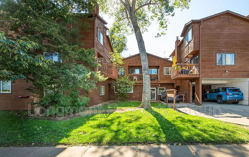 1860 Walnut St #2