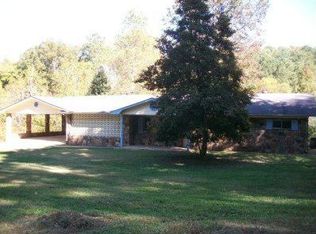 1462 Chadwick Dr NW, Dalton, GA 30720