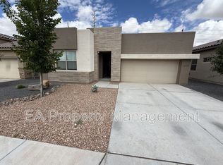 6913 Cleary Loop NE, Rio Rancho, NM 87144