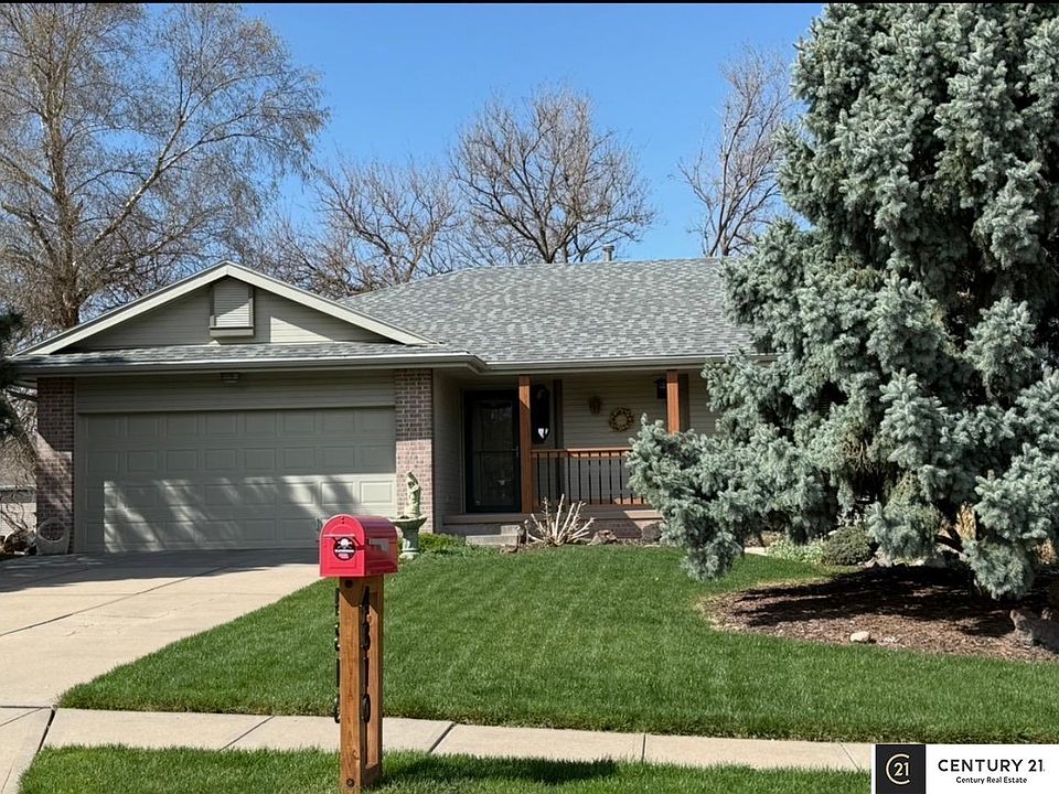 2nd image of 4310 Mark St