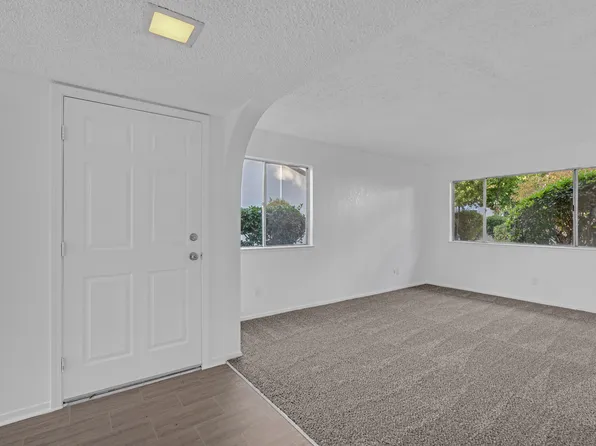 4767 N Cedar Ave APT 108, Fresno, CA 93726