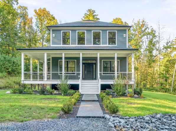 110 Shadow Ln, Milford, PA 18337