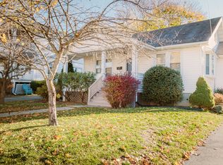 7 E Willow St, Beacon, NY 12508
