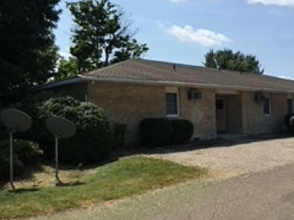 15 Arlington Ave #D
