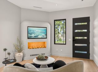 585 Riverside Dr, Napa, CA 94559