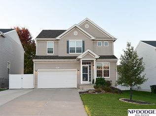 18911 Grover St, Omaha, NE 68130