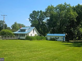 5019 Breezy Point Rd, Chesapeake Beach, MD 20732