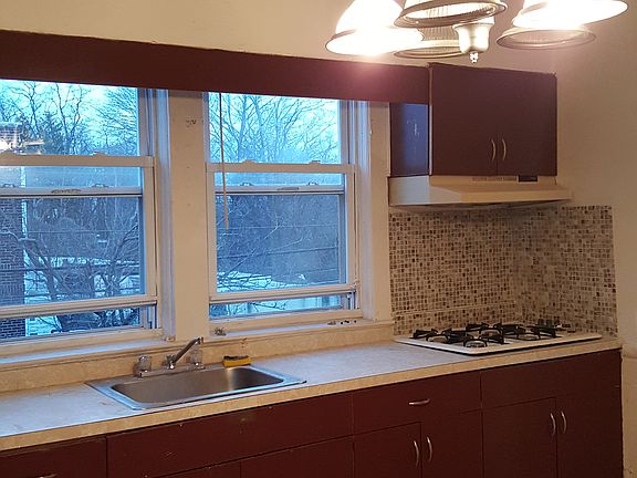 2nd image of 50 Alder St #1