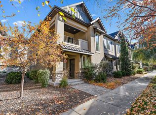 3329 E Front Runner Ln, Boise, ID 83716