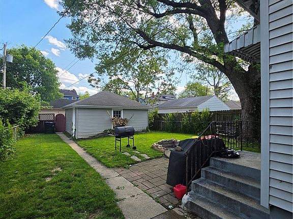 5th image of 360 Kenilworth Ave