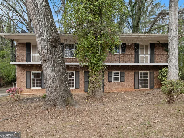 1200 Burbank Trl, Morrow, GA 30260