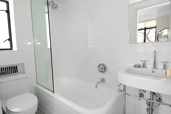 Sold by Brooklyn Heights Real Estate Inc | media 15