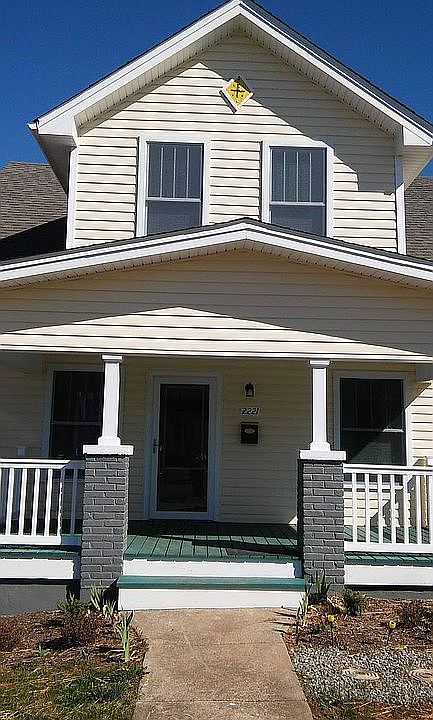 1st image of 2221 Orange Ave NW