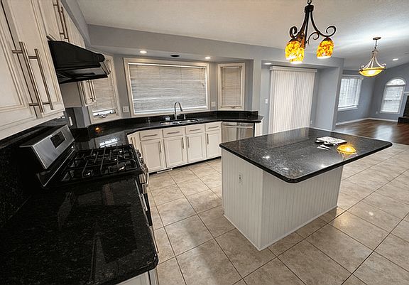 3rd image of 23183 Mystic Forest Dr