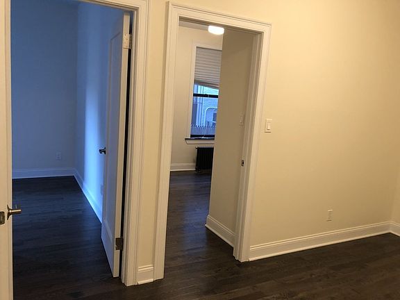 2nd image of 2351 32nd St APT A3